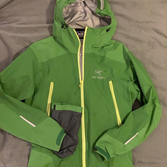 arcteryx gore tex active